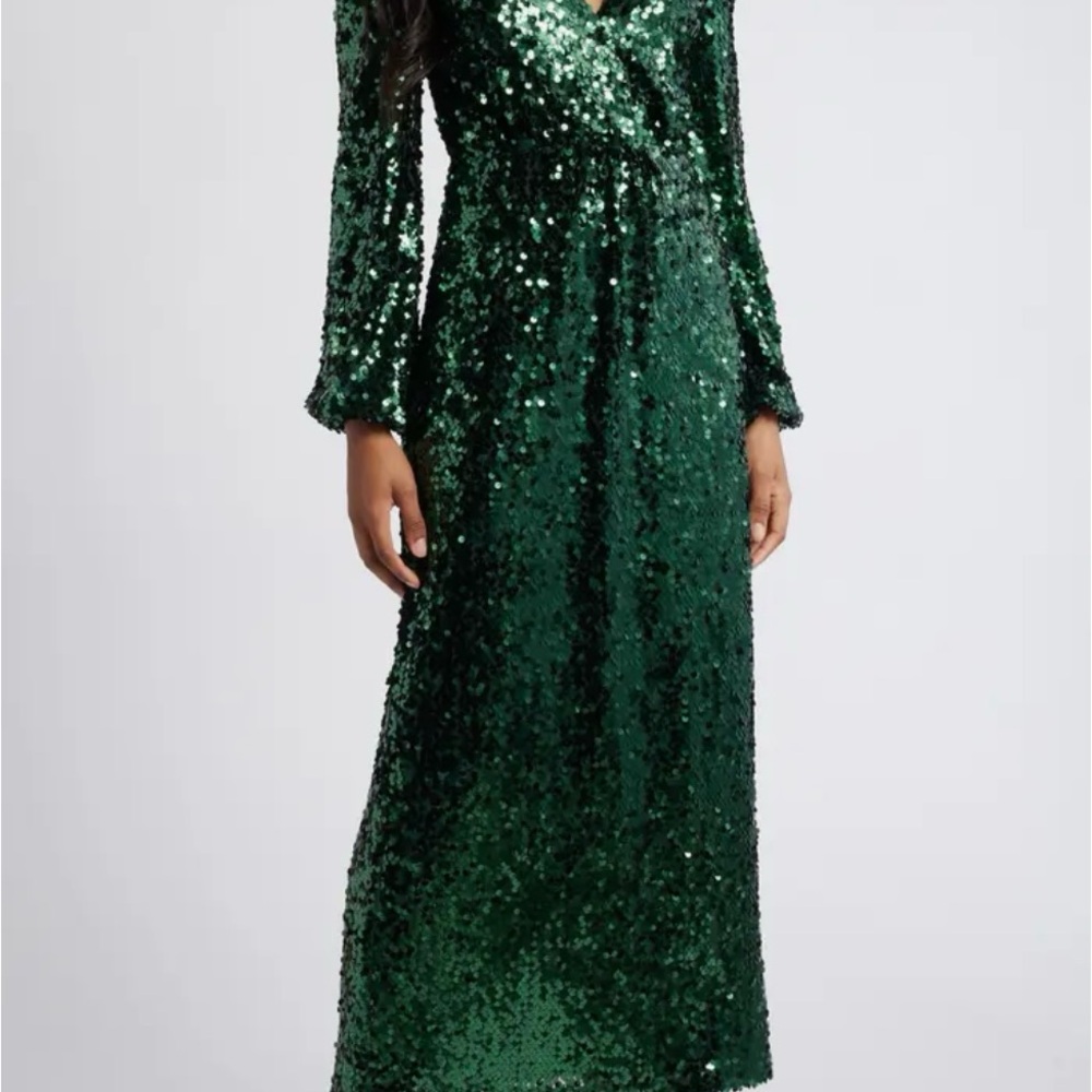 Wayf Sparkling Emerald Long Sleeve Dress